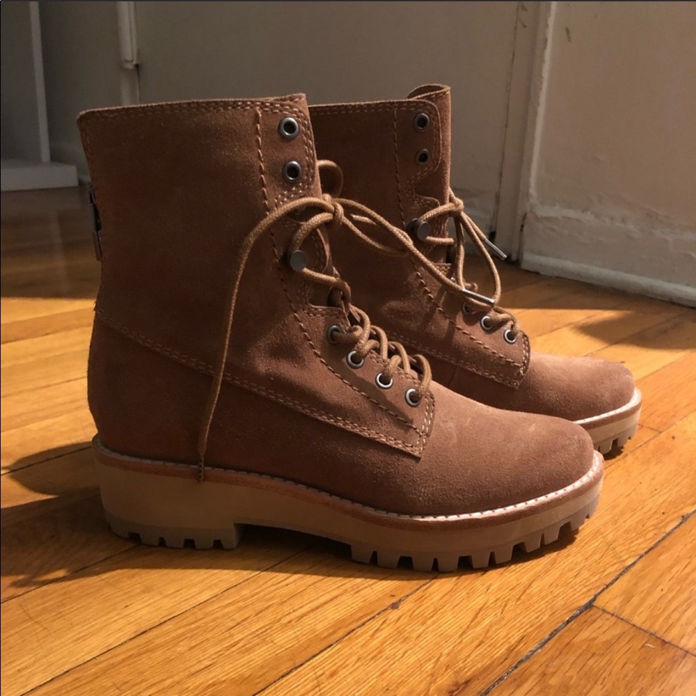 Dolce diva boots